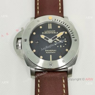 New Copy Panerai Luminor Submersible PAM569 47mm Watch - Left-Handed